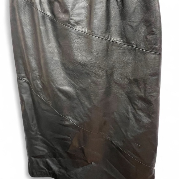 Vintage 80s-90s Sienna New York 100% Leather Seamed Midi Skirt size 10 - Picture 2 of 13
